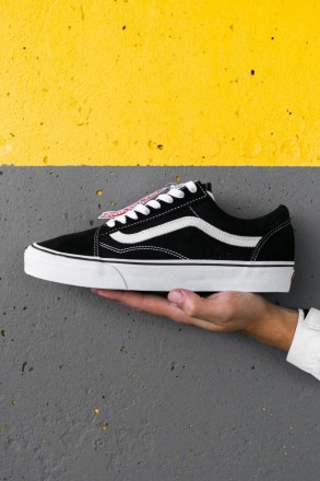 Кеды женские черные Vans Old Skool Classic
Женские кеды Ванс Олд Скул в классиче. . фото 2