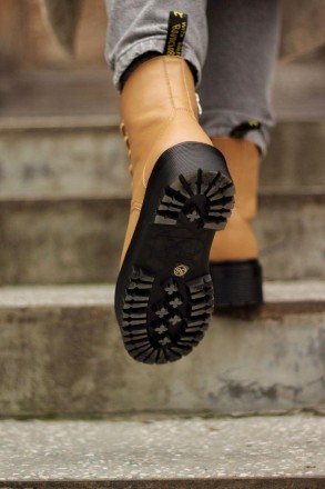 
Женские ботинки бежевые демисезонные Dr. Martens 
Dr. Martens — это лучшая обув. . фото 9