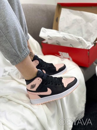 Кроссовки женские черные Nike Air Jordan 1 
Стильная черная расцветка с розовыми. . фото 1