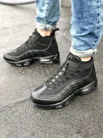 Кроссовки мужские черные зимние Nike 95 Sneakerboot Black
Шикарная зимняя модель. . фото 2