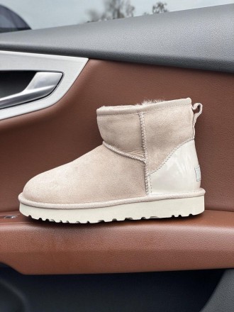 Сапоги угги женские зимние светло коричневые UGG Mini Mokko Glossiness (04151). Київ. фото 1 Сапоги угги женские зимние светло коричневые UGG Mini Mokko Glossiness (04151). Київ. фото 1