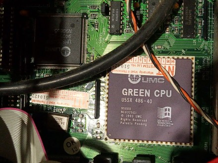 Отличное состояние. Рабочий.
Процессор UMC 486 40Mhz
ОЗУ 8Мб Simm
HDD CONNOR . . фото 10