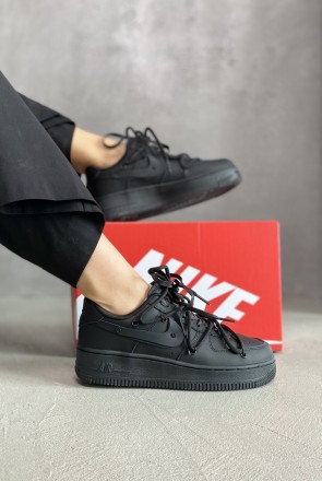 Кроссовки женские черные Nike Air Force 1 Low 
Крутые черные кроссовки Найк Аир . . фото 2