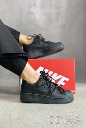 Кроссовки женские черные Nike Air Force 1 Low 
Крутые черные кроссовки Найк Аир . . фото 1