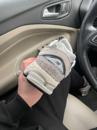 Кроссовки мужские серые NB New Balance 2002R Grey
Мужские кроссовки Нью Беленс 2. . фото 4