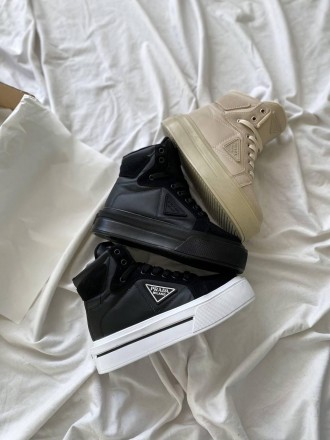 Кроссовки женские черные Prada Macro Re-Nylon Brushed Leather Sneakers Black Whi. . фото 3