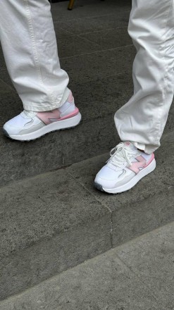 Кроссовки женские белые New Balance White Pink
Стильные женские кроссовки Нью Бе. . фото 7