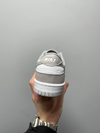 Кроссовки женские серые Nike Dunk Low Grey
Женские кроссовки Найк Данк в низкой . . фото 11