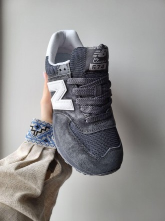 Кроссовки женские серые New Balance 574 Grey
Спортивные женские кроссовки Нью Бе. . фото 4