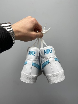 Кроссовки женские белые Nike Blazer White Blue
Женские кроссовки Найк Блейзер в . . фото 6