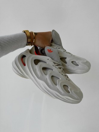 Кроссовки мужские белые Adidas AdiFOM Q White Grey Orange
Белые мужские спортивн. . фото 5