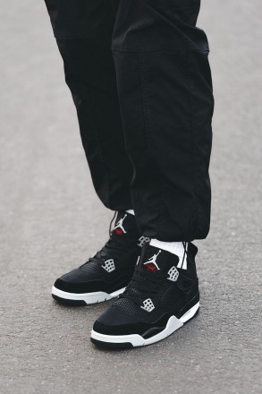 Кроссовки мужские черные Jordan 4 Black Canvas
Черные мужские спортивные кроссов. . фото 11