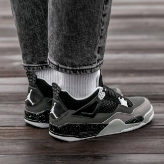 Кроссовки мужские черные Jordan 4 Retro SE Fear Black White Grey
Черные мужские . . фото 6