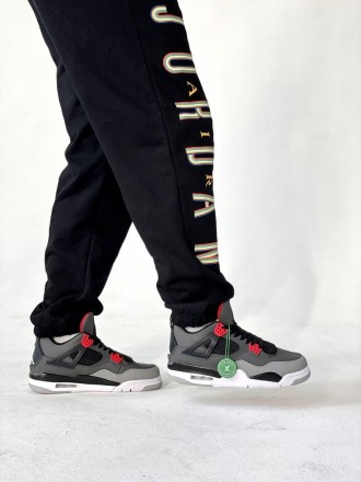 Кроссовки мужские серые Jordan 4 Retro 'Infrared' Grey Red Black White
Мужские с. . фото 6
