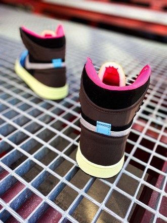 Кроссовки мужские разноцветные Jordan Retro 1 Multicolor
Невероятно стильная рас. . фото 8