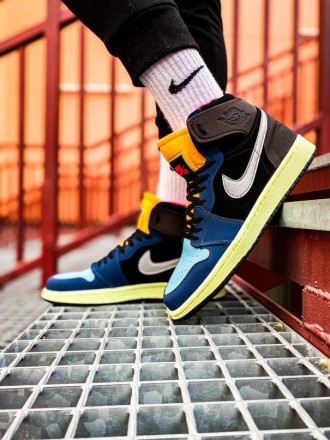 Кроссовки мужские разноцветные Jordan Retro 1 Multicolor
Невероятно стильная рас. . фото 4