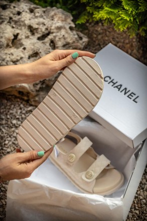 Сандали женские бежевые Chanel Sandals Beige Leather Primium
Женские сандали Шан. . фото 4