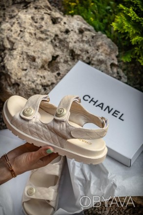 Сандали женские бежевые Chanel Sandals Beige Leather Primium
Женские сандали Шан. . фото 1