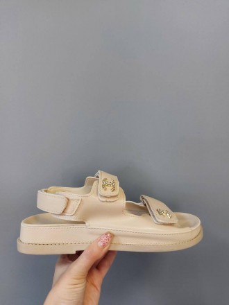 Сандали женские бежевые Chanel "Dad" sandals beige
Женские сандали Шанель с высо. . фото 3