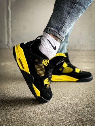 Кроссовки мужские черные Jordan 4 Retro "Thunder" Black Yellow
Черные мужские сп. . фото 7