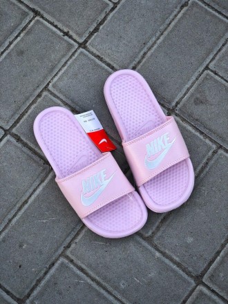 Тапочки женские розовые Nike Pink
Стильные женские тапочки от Найк в розовом цве. . фото 8