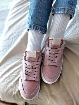 Кроссовки женские розовые Nike Dunk Low Disrupt Barely Rose
Женские низкие кросс. . фото 10