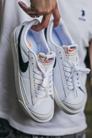 Кроссовки мужские белые Nike Blazer 77 LOW ‘77’ Vintage White
Мужские повседневн. . фото 2