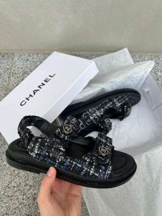 Сандали женские черные Chanel Dad Sandal Tweed Fabric Black
Женские сандали Шане. . фото 3