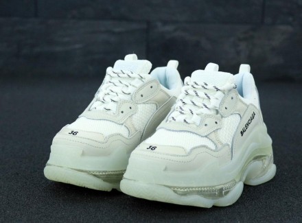 Кроссовки женские белые Balenciaga Triple S Clear Sole white
Повседневные женски. . фото 6