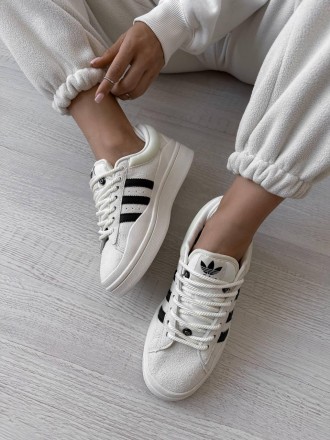 Кроссовки женские белые Adidas Campus x Bad Bunny White Black
Женские кроссовки . . фото 13