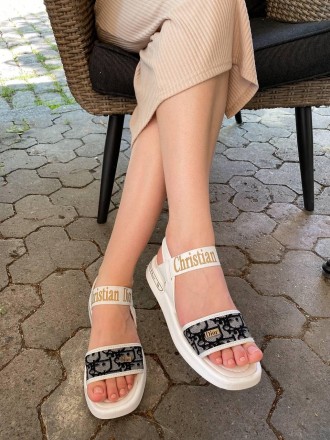 Сандали женские белые Dior Sandals White Grey
Женские сандали Диор в классическо. . фото 9