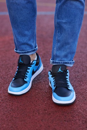 Кроссовки мужские синие Jordan 1 Retro Low Blue
Представляем вам низкие мужские . . фото 9