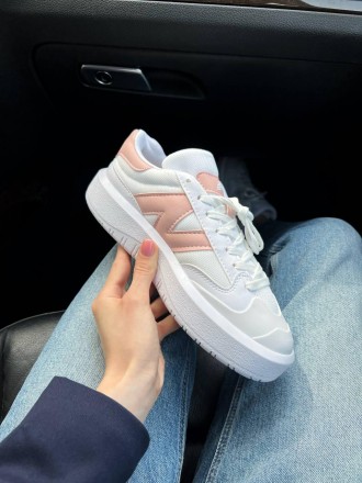 Кроссовки женские белые New Balance CT302 White Pink
Представляем вам женские кр. . фото 8