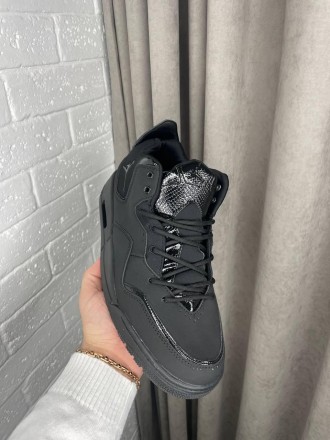 Кроссовки мужские черные Jordan Courtside 23 Black
Кроссовки мужские Nike Air Jo. . фото 3