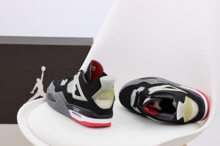 Кроссовки мужские черные Jordan Retro 4 Black Red Grey
Черные мужские спортивные. . фото 9