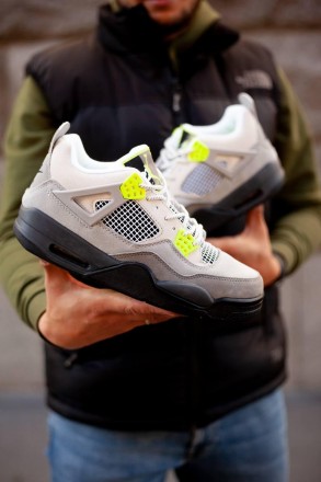 Кроссовки мужские серые Jordan 4 Retro SE "Neon"
Мужские спортивные кроссовки На. . фото 8