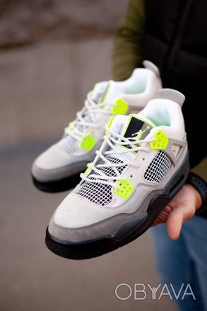 Кроссовки мужские серые Jordan 4 Retro SE "Neon"
Мужские спортивные кроссовки На. . фото 1