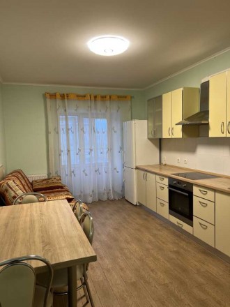 1-комнатная квартира, 50.00 кв.м. . фото 2 Скрипника М. Патріарха (Островського М.), 48а, ЖК Олександрія.
Пропонується у д. . фото 2