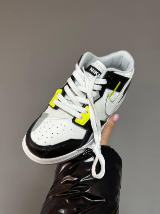 Кроссовки мужские белые Nike SB Dunk Low Wolf Grey Light Lemon
Шикарные мужские . . фото 4