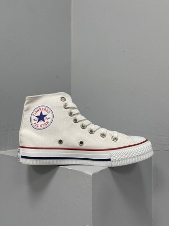 Кеды женские белые Converse CHUK TAYLOR Classic High White
Кеды женские белые Co. . фото 8