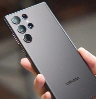 
	
	Огляд Samsung Galaxy S22 Ultra 8/128 (SM-S908U)
	
	Початок епохи Ultra
	Gala. . фото 4