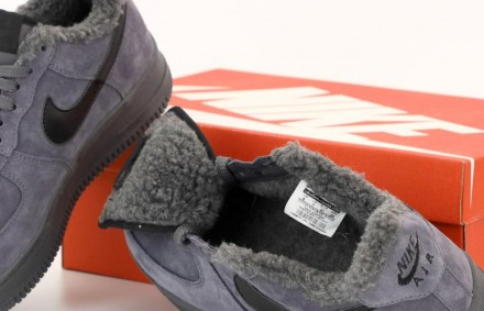 Кроссовки мужские зимние серые Nike Air Force 1 Low
Повседневные зимние мужские . . фото 7