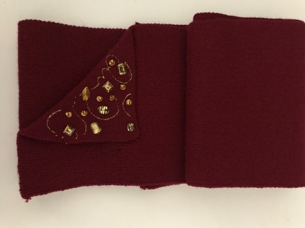 красивий ,яскравий шарф прикрашений нашитими камінням склад :напіввовна колір бо. . фото 2