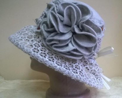 Кружевная , детская , льняная шляпка , украшенная красивым цветком выполненным и. . фото 3