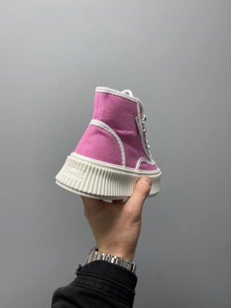 Кроссовки женские розовые Chanel Sneakers Platform Pink White
Женские кроссовки . . фото 4