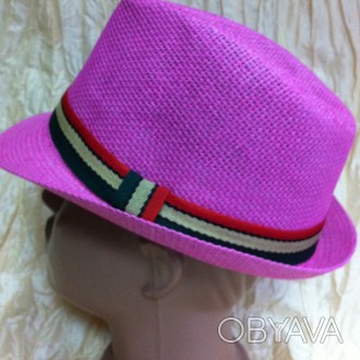 Стильная детская шляпа из рисовой соломки белого цветной лентой , популярной фор. . фото 1