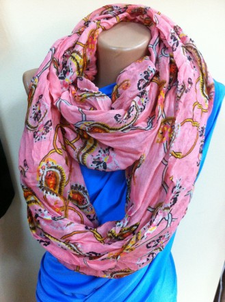 Стильный хлопковый снуд - шарф розовый в орнамент . Удобный, практичный фасон вы. . фото 3