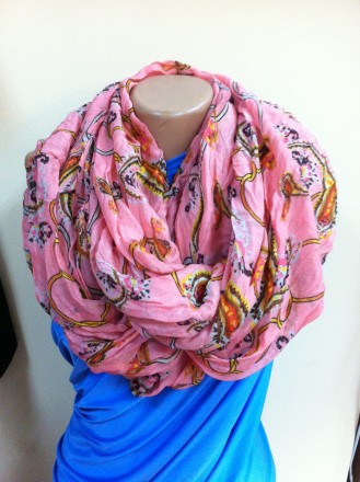 Стильный хлопковый снуд - шарф розовый в орнамент . Удобный, практичный фасон вы. . фото 2