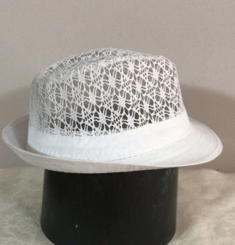 Шляпа кружевная федора для девочек из коттона и кружевной тульи , которая подойд. . фото 3