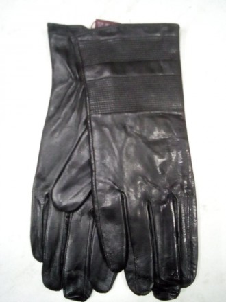 Красиві жіночі рукавички з натуральної м'якої шкіри, утеплені флісовою підкладко. . фото 2